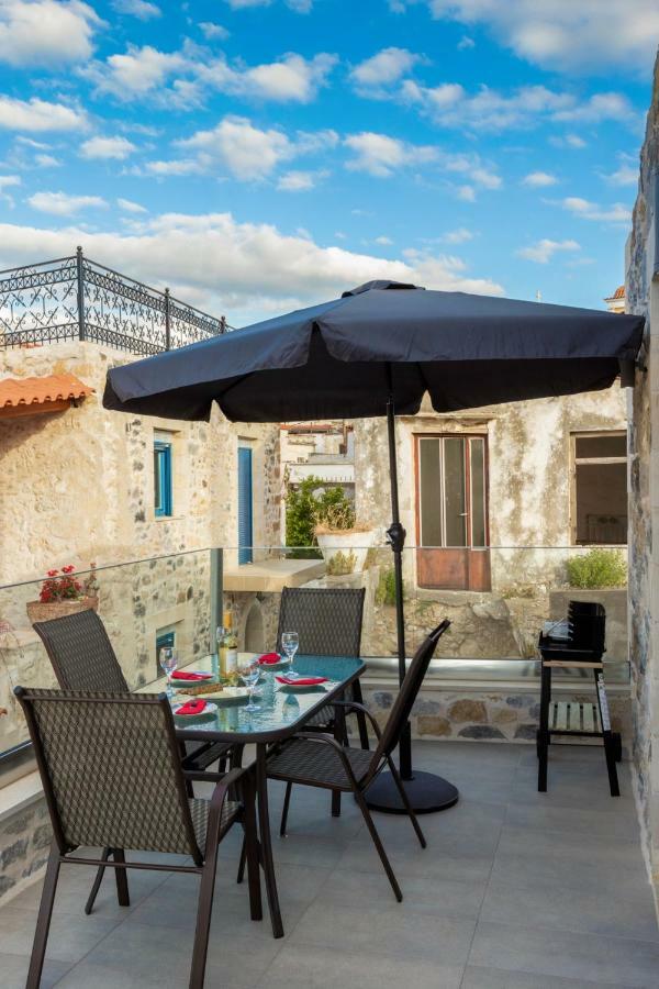 Marilena Natural Stone House, By Hellocrete Pigí Exterior foto