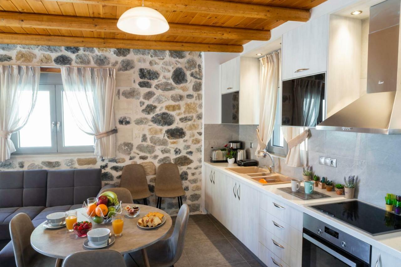 Marilena Natural Stone House, By Hellocrete Pigí Exterior foto